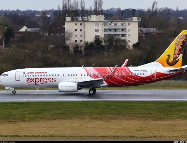 Ινδία: Πιλότοι Boeing 737 συνέχισαν κανονικά την πτήση παρά το γεγονός ότι προσέκρουσαν σε… τοίχο